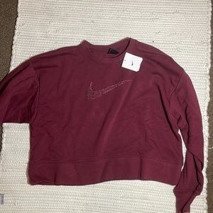 Maroon Cropped Nike pullover